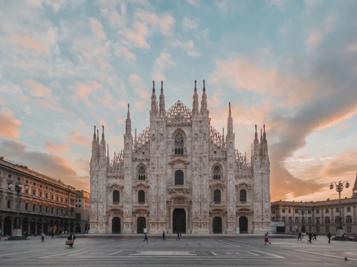        Essential Travel Tips for an Unforgettable       Experience in Milan